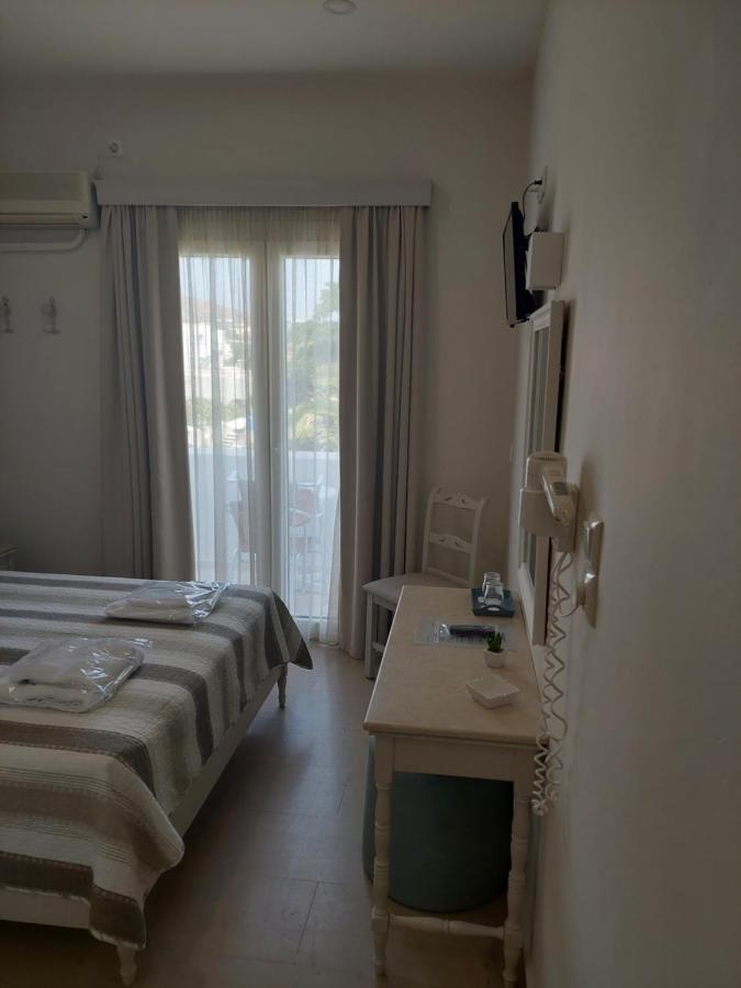 Alkyon Hotel Kamari  Ngoại thất bức ảnh