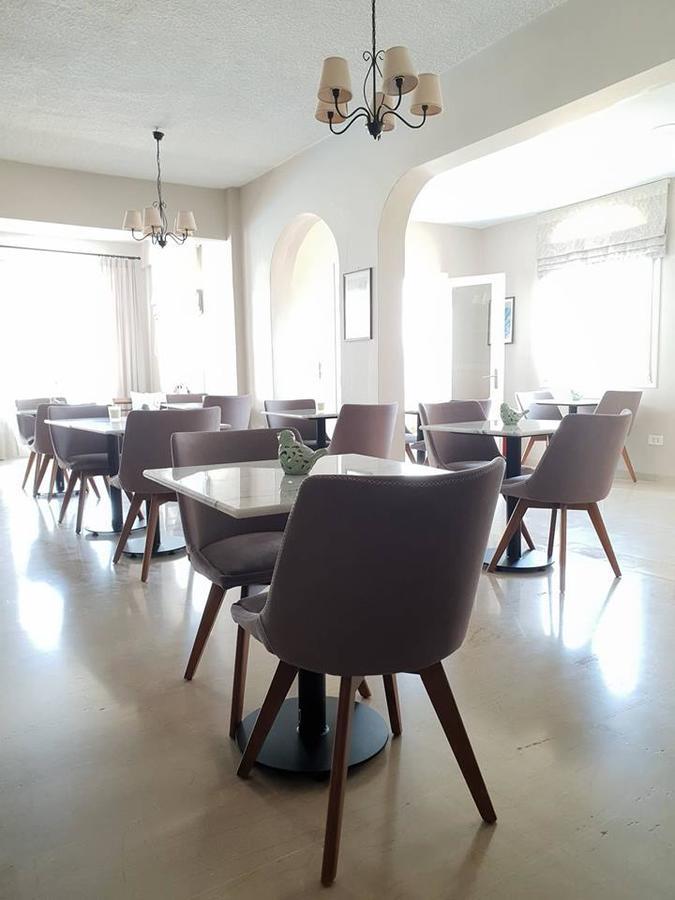 Alkyon Hotel Kamari  Ngoại thất bức ảnh